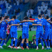 الهلال يتوج بلقب دوري روشن السعودي 2025